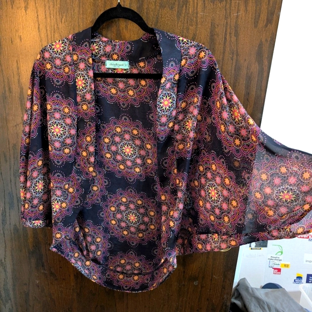 ULTRA RARE DESIGN! Chris & Carol Women's Multicolor Kimono Top